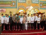  Komando Distrik Militer 0302 Inhu menggelar pelaksanaan Dzikir dan Doa bersama yang diselenggarakan di Masjid Raya Ar-Rahman, Rengat.