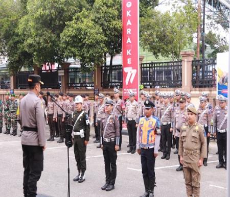 Kapolresta Pekanbaru, Kombes Jefri pimpin apel gelar pasukan Ops Zebra Lancang Kuning 2023 dimulai (foto/bayu-halloriau)