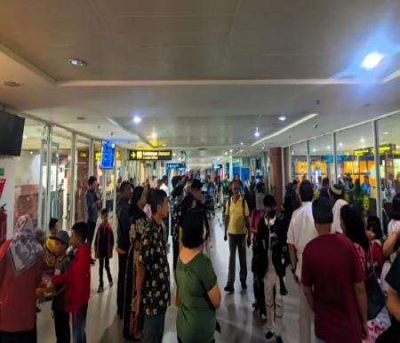 Suasana di Bandara SSK II Pekanbaru.(foto: bayu/halloriau.com)