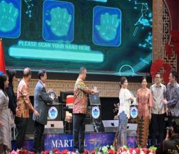 Ketua Umum PSMTI Wilianto Tanta resmi meluncurkan website resmi PSMTI di Jakarta Pusat, Senin (30/1/2023)