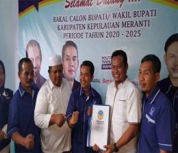  Hery Saputra SH mengambil formulir pendaftaran Calon Bupati dan Wakil Bupati Kepulauan Meranti di DPD Partai NasDem