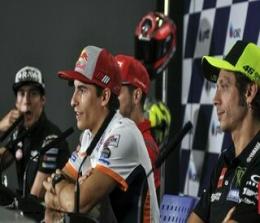 Valentino Rossi sebut semua orang senang MotoGP Ceko tanpa Marc Marquez. Foto: CNNIndonesia