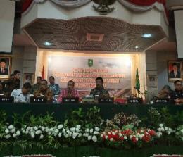 Rapat koordinas penceghan dan penanggulangan Karhutla di Riau.