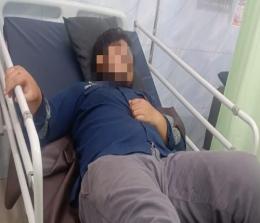 Korban pengeroyokan, RMS saat dirawat di RS Bhayangkara Polda Riau.(foto: rinai/halloriau.com)