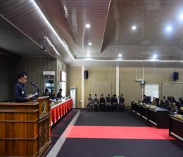 Plt Bupati Kepulauan Meranti, AKBP (Purn). H. Asmar dalam penyampaian LKPj Kepala Daerah Tahun Anggaran 2022 (foto/ist)