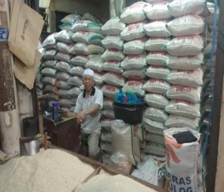 Ilustrasi harga beras dan cabai merah keriting di Kota Pekanbaru terus naik (foto/int)