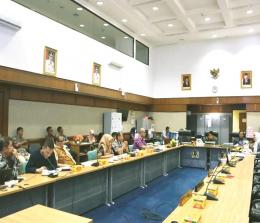 Suasana Rapat Paripurna Rancangan Pendapatan Daerah di ruang rapat Komisi III DPRD Provinsi Riau.