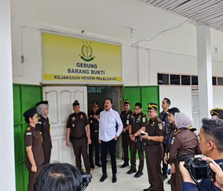 Jaksa Agung RI Prof Dr Burhanuddin beserta rombongan Kunker ke Kejari Pelalawan (foto/andy)